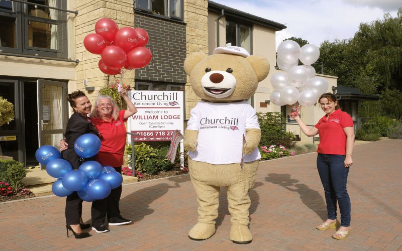 Charlie Bear takes part in Malmesbury Carnival 1920x1081